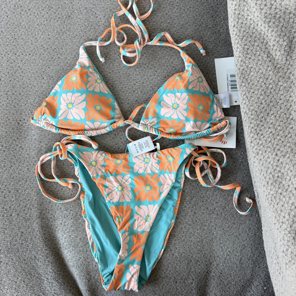 Dippin’ Daisy’s Bikini Set
